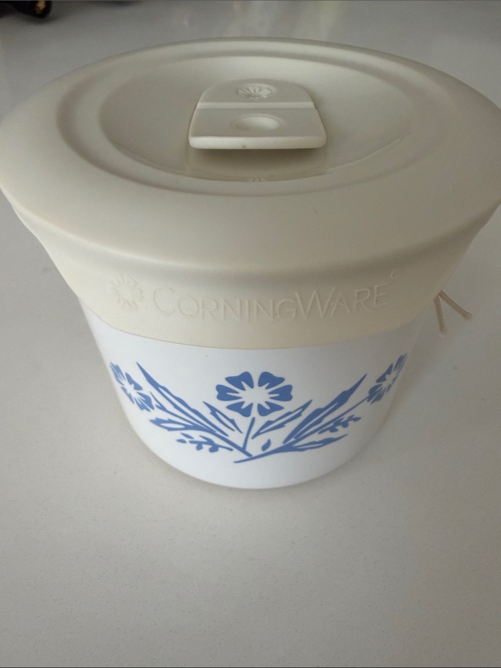 Corningware 60th AnniversaryWhite Canister with Blue Floral Design and Cream Lid - Picture 2 of 7